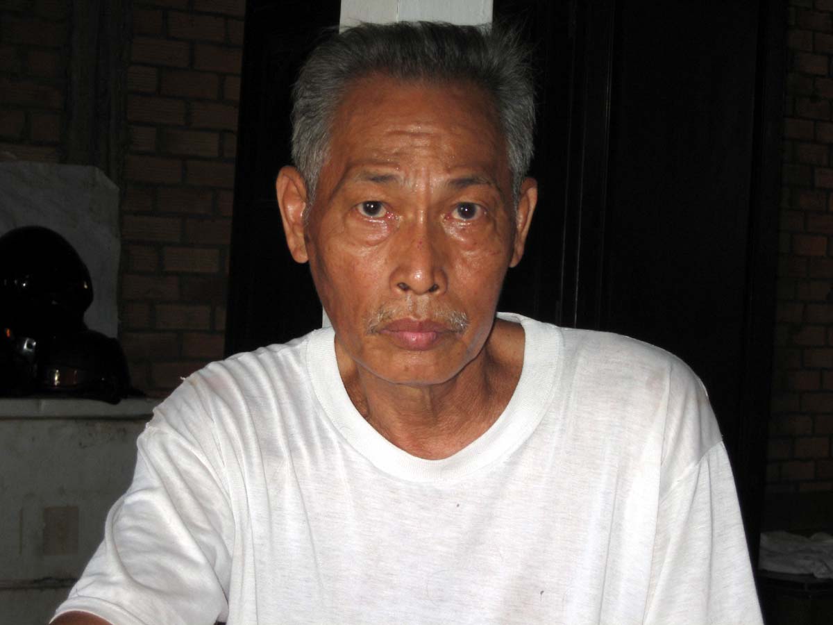 Taken in July 2007 in Bến Vinh, nhà Chín Thế.