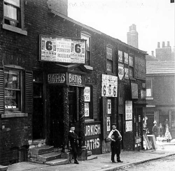 Taken on the High Street, Leeds, Yorkshire and sourced from www.leodis.net.