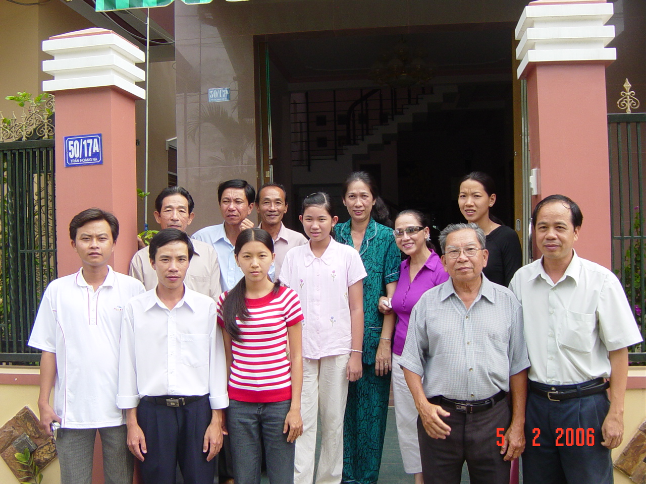 Taken in 2006 in Cần  Thơ, ăn tân gia Nhà Ming.