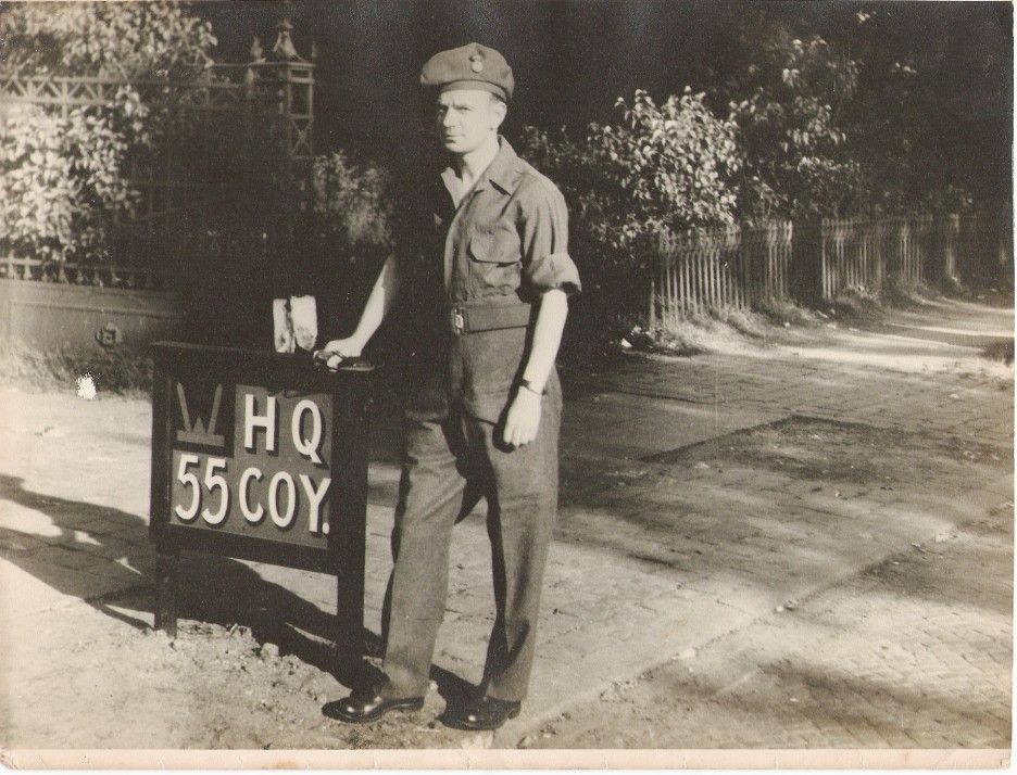 Taken about 1940 and sourced from Individual - Sue Robinson (nee Doxey).