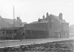 Taken in 1938 in Bath Street, Leeds, Yorkshire and sourced from www.leodis.net.