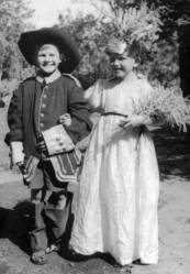  sourced from Iain Tait.