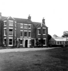  sourced from Iain Tait.