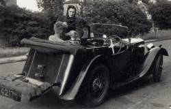  sourced from Jane Goodwin.