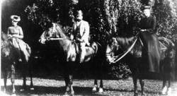  sourced from Alisoun McBean.