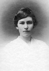  sourced from Margaret Glen.