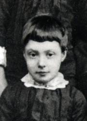  sourced from Margaret Borthwick.