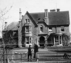  sourced from Iain Tait.