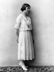  sourced from Margaret Robertson.