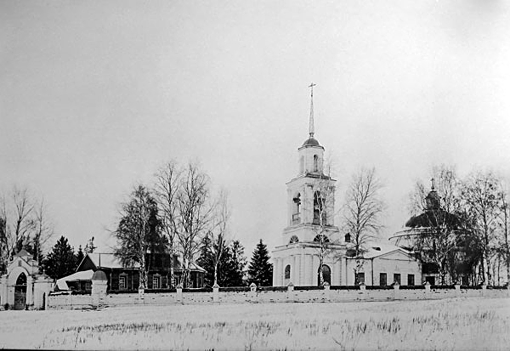 Погост рождество. Ликурга Христорождественская Церковь. Ликурга Буйский район Костромская область. Романцево Костромская область Буйский район. Село Ликурга Буйского района Костромской области.