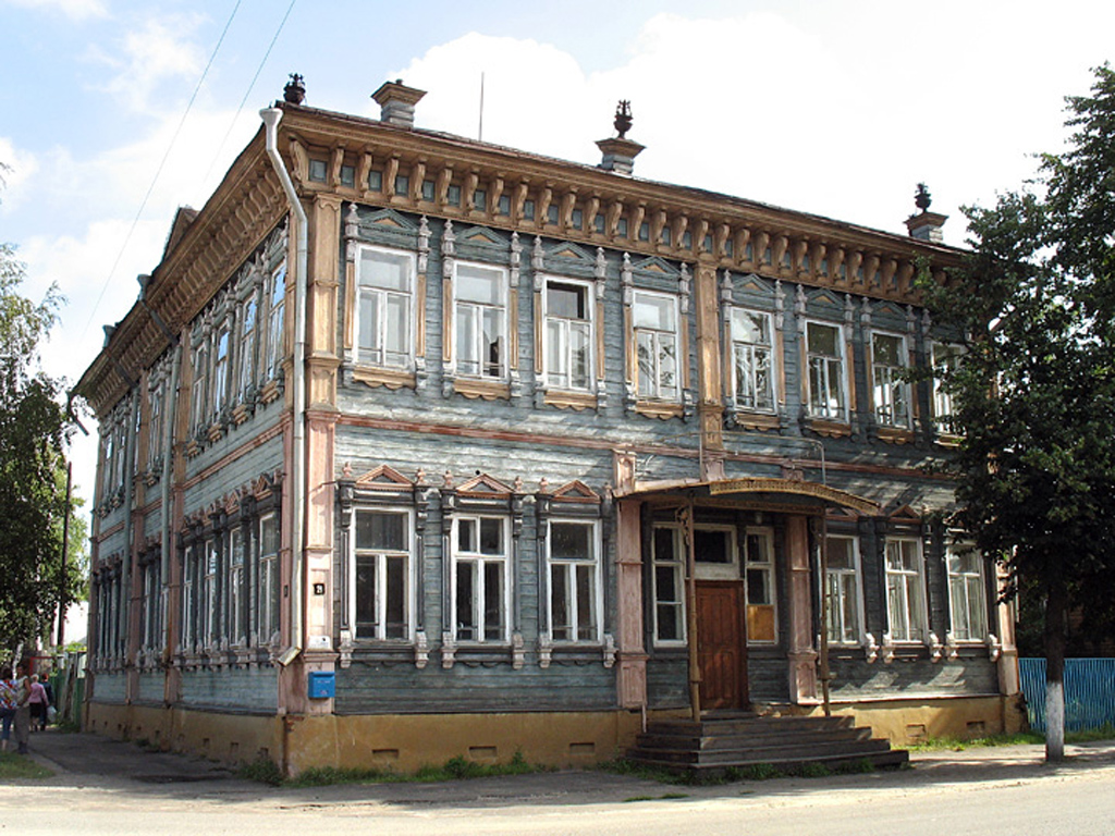 Ветлужская нижегородской. Ветлуга Нижегородская область школа на ул. Ленина. Ветлуга ул Ленина. Дом купца в Ветлуге Нижегородской области. Ветлуга ул. Ленина 12а.